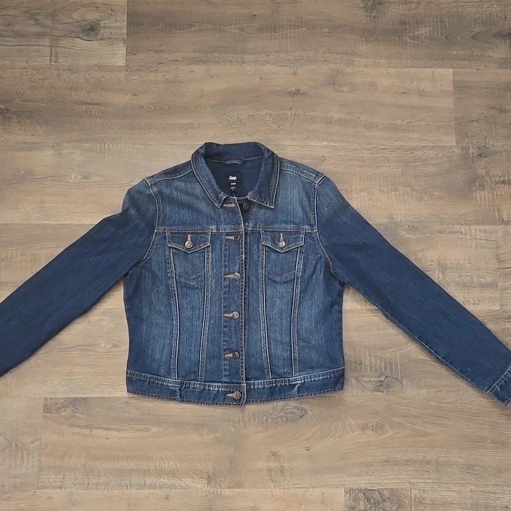 Women's GAP Denim Jacket Size Large NWOT - Picture 2 of 7